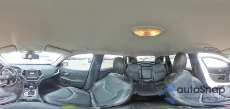 2014 Jeep Cherokee Trailhawk z USA, uszkodzony, nr VIN 1C4PJMBS8EW316946